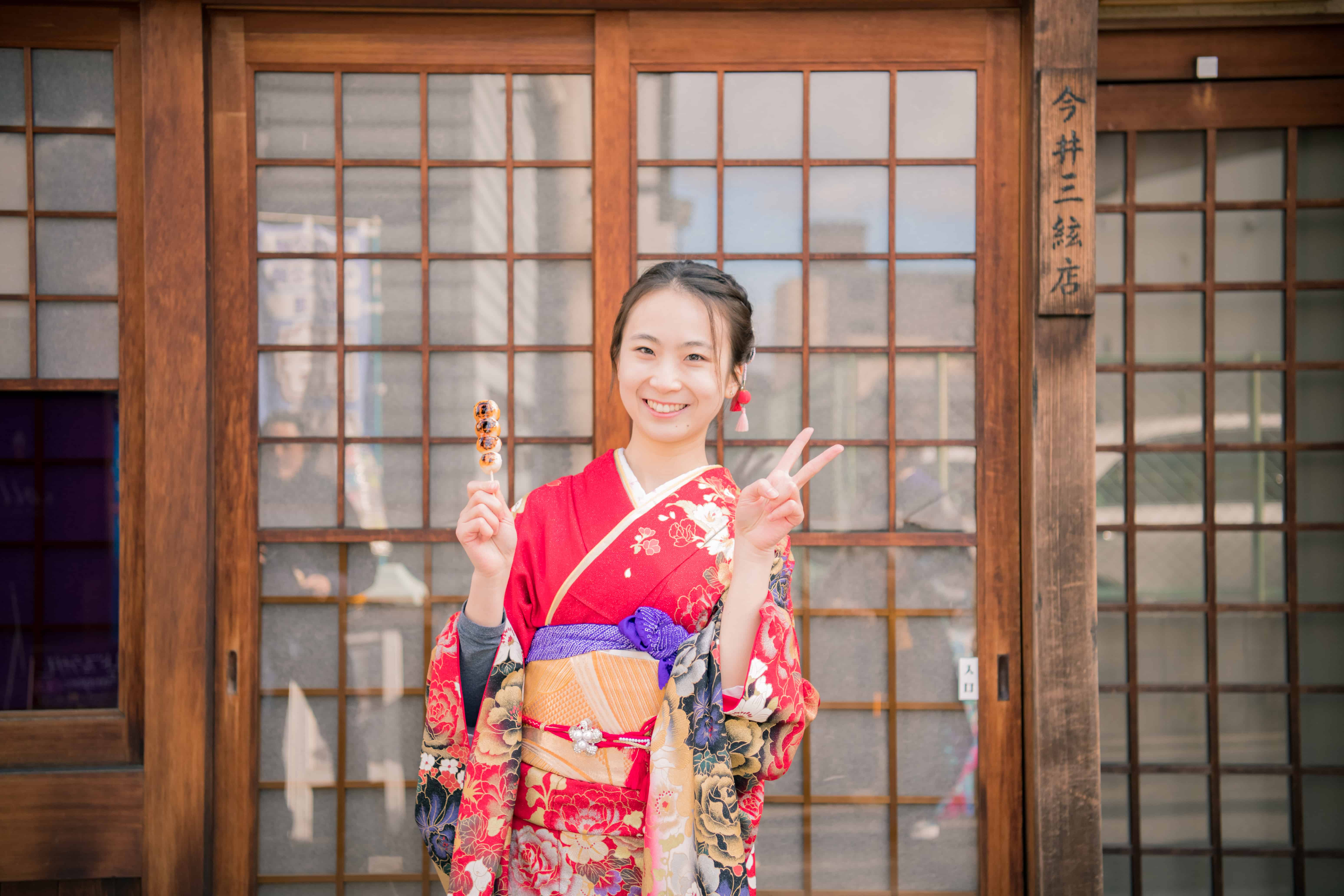 Beautiful Kimono Photography Session in Winter Kyoto!